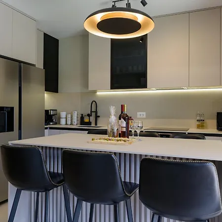 Apartamento Dalmavita - Luxury With Private Garden, Just 5 Min Walk To Unesco Heritage Center *