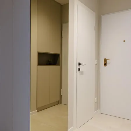 Dalmavita - Luxury With Private Garden, Just 5 Min Walk To Unesco Heritage Center Apartamento
