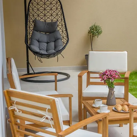 Dalmavita - Luxury With Private Garden, Just 5 Min Walk To Unesco Heritage Center